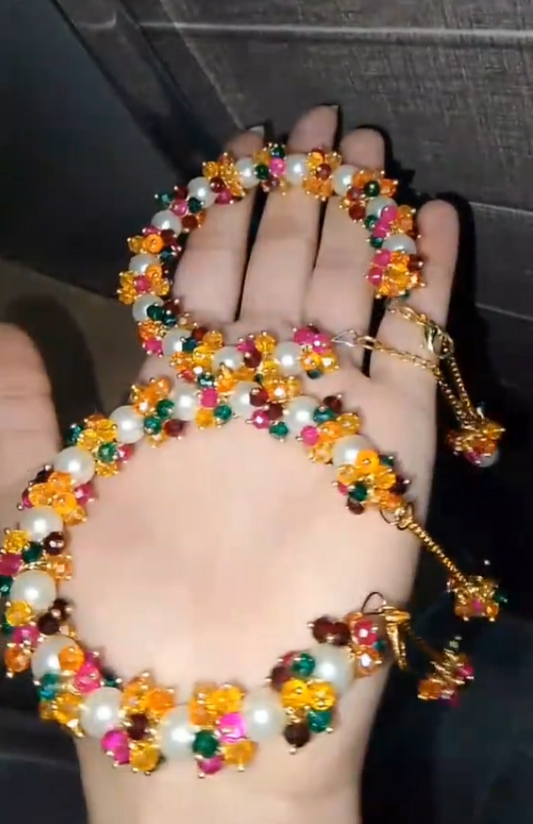 Multi Color Gajra Set