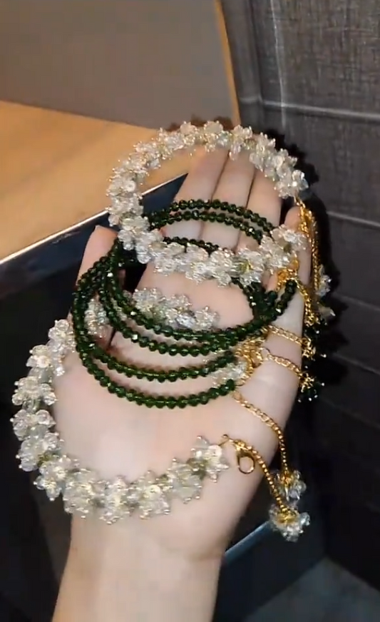 White & Green Gajra Set